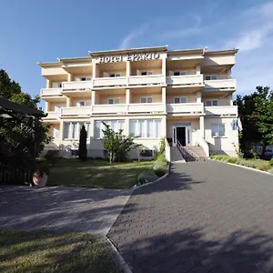 Epario Hotel